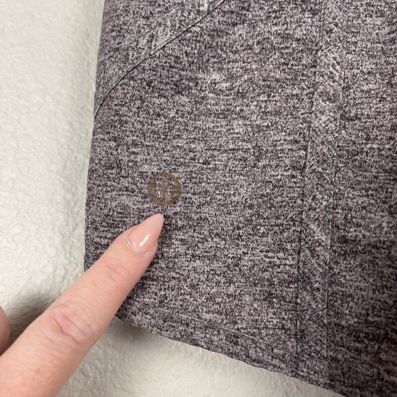 Lululemon Tracker Short V * 4" Gray Size 4 Elastic Waist Activewear Running Gym - Picture 13 of 14